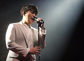 Han Dong Geun – “Crazy”