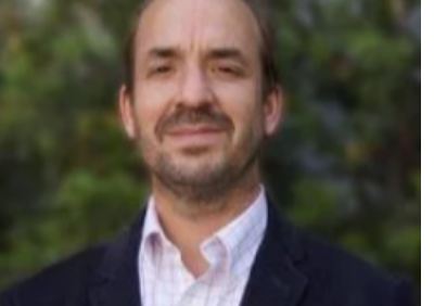 Sebastián Donoso (Aspectos Especiales del Derecho Minero) 