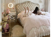 coquette room
