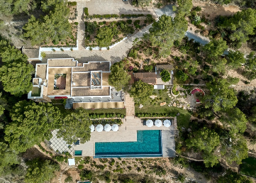 Finca-style