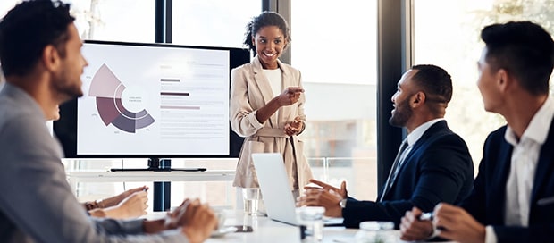 Prezentácia výsledkov dotazníkového prieskumu na firemnej porade