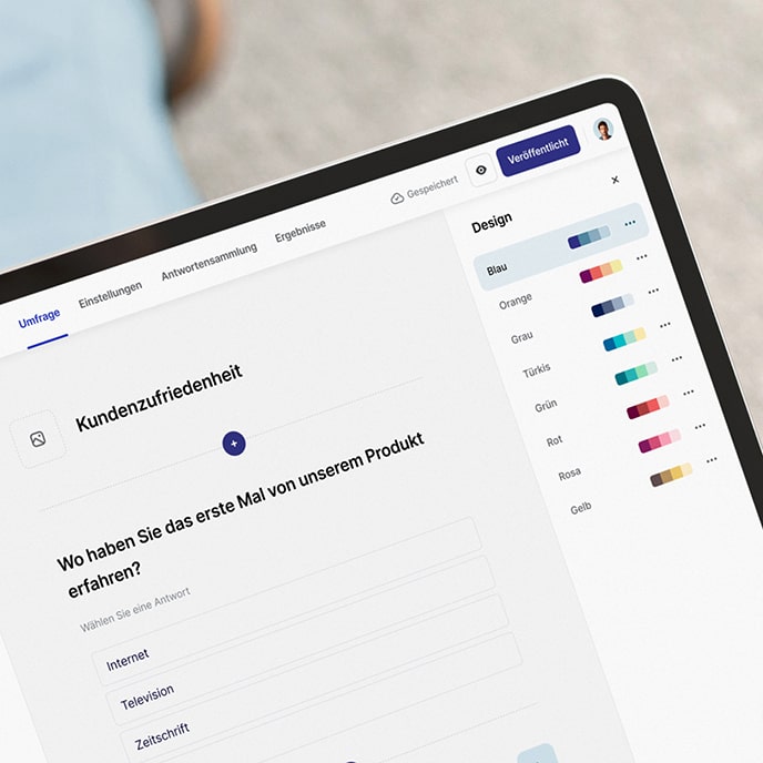 Tablet mit Fragebogen-Editor